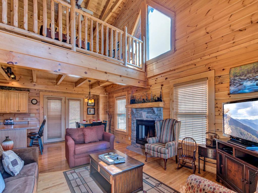 Appartement Misty Mountain Hideaway à Pigeon Forge Extérieur photo