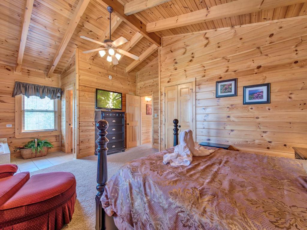 Appartement Misty Mountain Hideaway à Pigeon Forge Extérieur photo