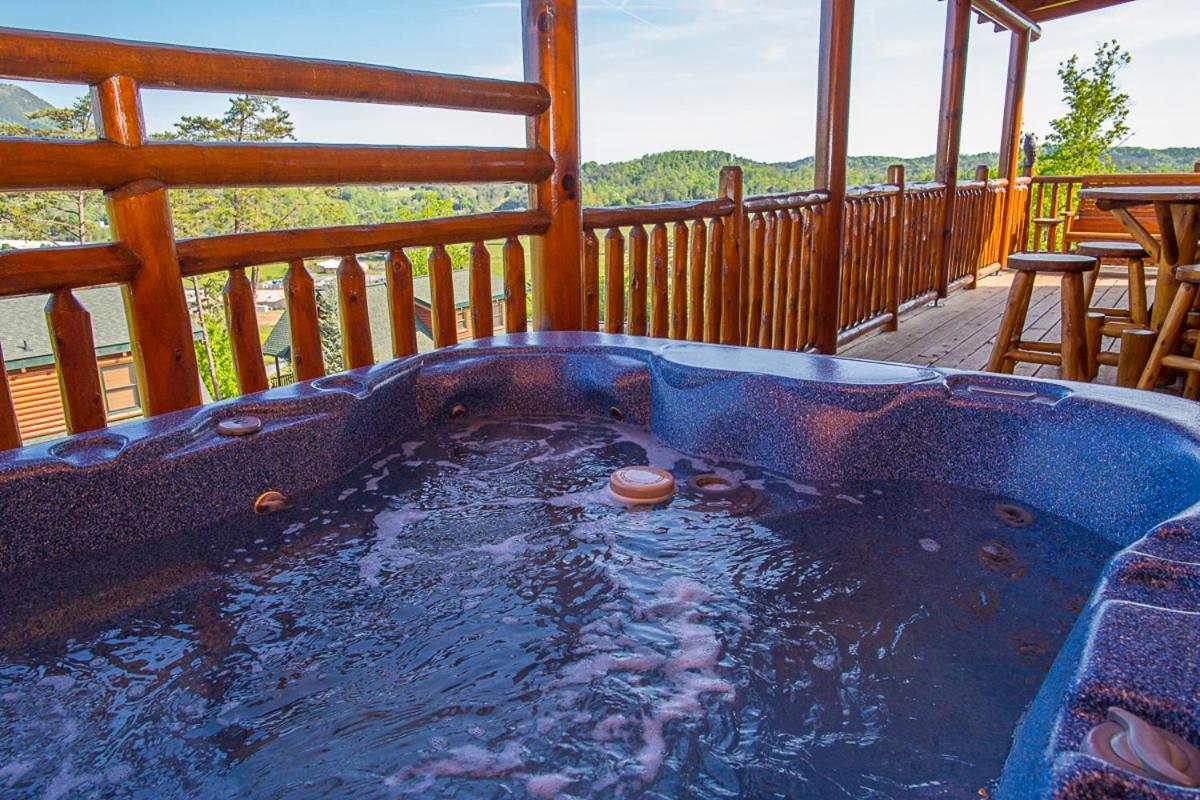 Appartement Misty Mountain Hideaway à Pigeon Forge Extérieur photo